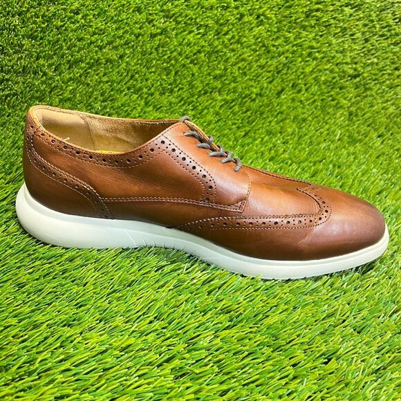 Florsheim Dash Mens Size 9.5W Brown Casual Classic Leather Wingtip Oxford Shoes main image 4